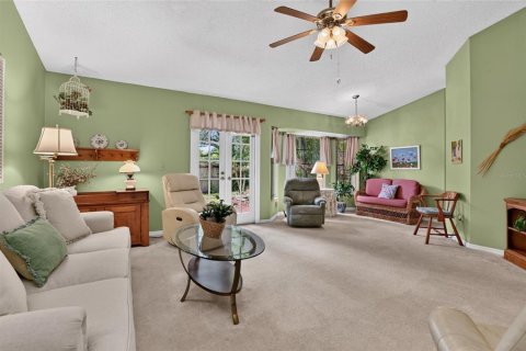 Villa ou maison à vendre à Kissimmee, Floride: 3 chambres, 114.92 m2 № 2418777 - photo 9
