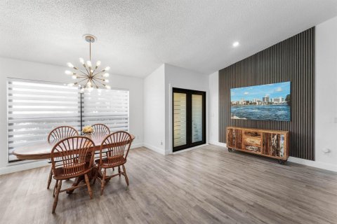 Villa ou maison à vendre à Boca Raton, Floride: 3 chambres, 186.55 m2 № 2397795 - photo 5
