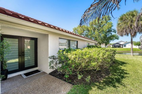 Villa ou maison à vendre à Boca Raton, Floride: 3 chambres, 186.55 m2 № 2397795 - photo 2