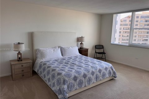 Снять в аренду кондоминиум в Ки-Бискейн, Флорида 2 спальни, 125.42м2, № 2082397 - фото 10