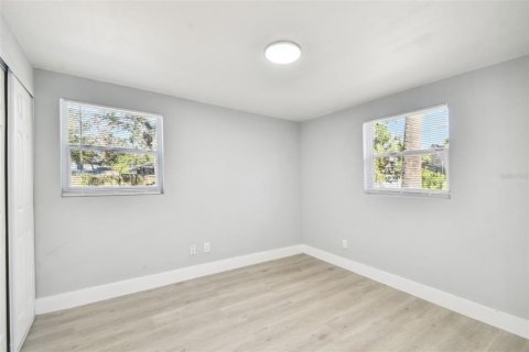 Apartamento en alquiler en Tampa, Florida, 2 dormitorios, 104.7 m2 № 1564814 - foto 9