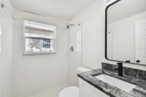 Apartamento en alquiler en Tampa, Florida, 2 dormitorios, 104.7 m2 № 1564814 - foto 5