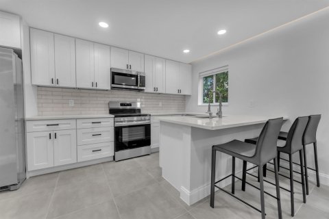 Appartement à louer à Deerfield Beach, Floride: 2 chambres, 83.61 m2 № 2147265 - photo 12