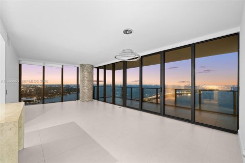 Copropriété à vendre à Miami, Floride: 3 chambres, 151.8 m2 № 2066237 - photo 3