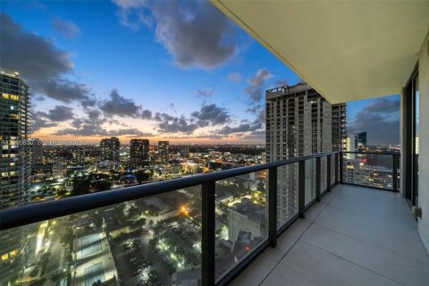 Copropriété à vendre à Miami, Floride: 3 chambres, 151.8 m2 № 2066237 - photo 4