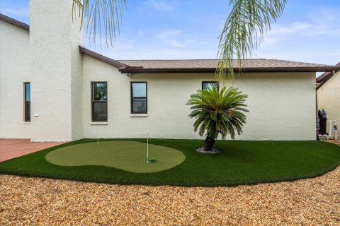 House in Tampa, Florida 3 bedrooms, 148.27 sq.m. № 1904080 - photo 3