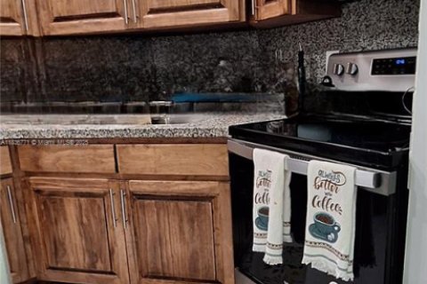 Copropriété à louer à Lauderhill, Floride: 1 chambre, 92.9 m2 № 1823643 - photo 12