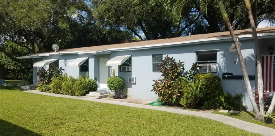 Appartement à Hollywood, Floride 1 chambre, 51.56 m2 № 2084027