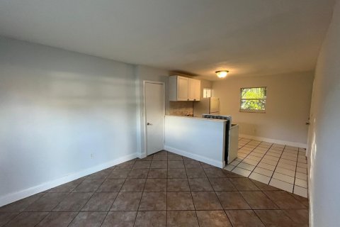 Appartement à louer à Hollywood, Floride: 1 chambre, 51.56 m2 № 2084027 - photo 2