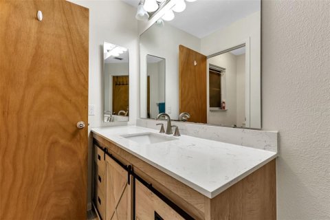 Casa en venta en Port Charlotte, Florida, 3 dormitorios, 127.55 m2 № 1913179 - foto 16