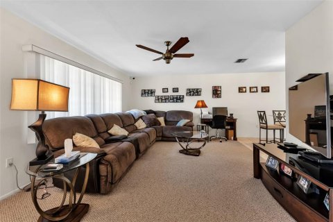 Casa en venta en Port Charlotte, Florida, 3 dormitorios, 127.55 m2 № 1913179 - foto 13