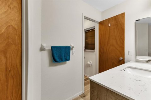 Casa en venta en Port Charlotte, Florida, 3 dormitorios, 127.55 m2 № 1913179 - foto 17