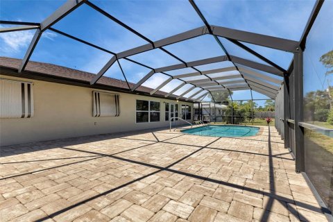 Casa en venta en Port Charlotte, Florida, 3 dormitorios, 127.55 m2 № 1913179 - foto 30