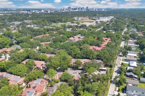Condo in Orlando, Florida, 2 bedrooms  № 1843971 - photo 28