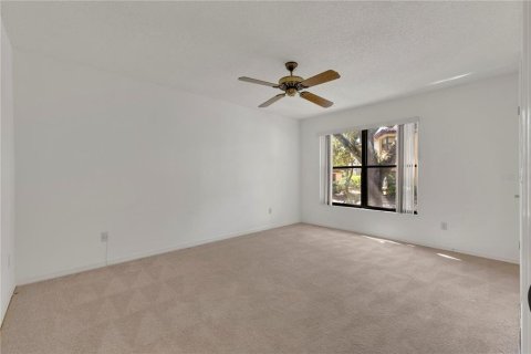 Condo in Orlando, Florida, 2 bedrooms  № 1843971 - photo 16