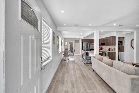 Villa ou maison à vendre à Fort Lauderdale, Floride: 3 chambres, 114.46 m2 № 2146378 - photo 12