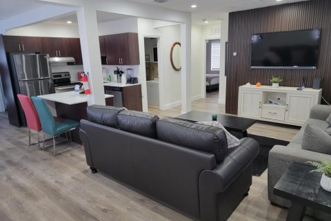 Villa ou maison à vendre à Fort Lauderdale, Floride: 3 chambres, 114.46 m2 № 2146378 - photo 8