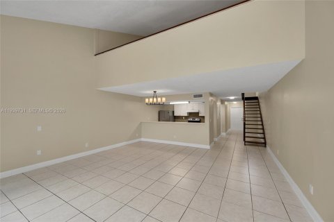 Touwnhouse à louer à Miami, Floride: 3 chambres, 147.9 m2 № 1998263 - photo 19