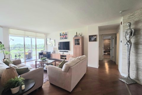 Condo in Lauderhill, Florida, 2 bedrooms  № 1776376 - photo 6