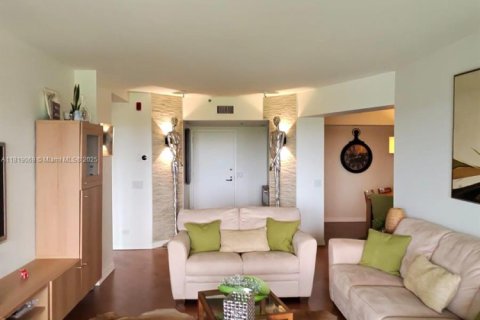 Condo in Lauderhill, Florida, 2 bedrooms  № 1776376 - photo 14