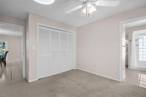 Villa ou maison à vendre à Palm Harbor, Floride: 4 chambres, 219.99 m2 № 1586656 - photo 19
