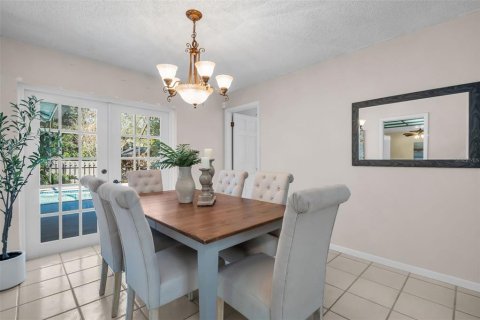 Villa ou maison à vendre à Palm Harbor, Floride: 4 chambres, 219.99 m2 № 1586656 - photo 10
