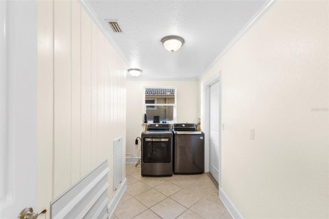 House in New Smyrna Beach, Florida 2 bedrooms, 195 sq.m. № 1719211 - photo 29