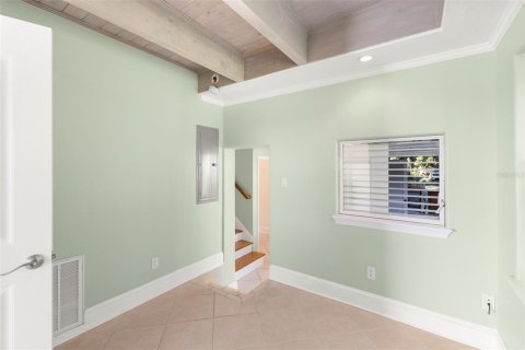 House in New Smyrna Beach, Florida 2 bedrooms, 195 sq.m. № 1719211 - photo 25