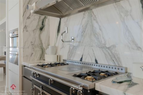 Copropriété à vendre à Sunny Isles Beach, Floride: 4 chambres, 407.38 m2 № 2038861 - photo 23