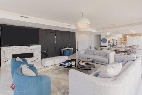 Copropriété à vendre à Sunny Isles Beach, Floride: 4 chambres, 407.38 m2 № 2038861 - photo 8