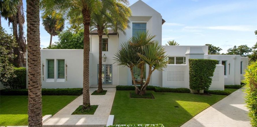 Villa ou maison à Winter Park, Floride 4 chambres, 388.42 m2 № 1917369