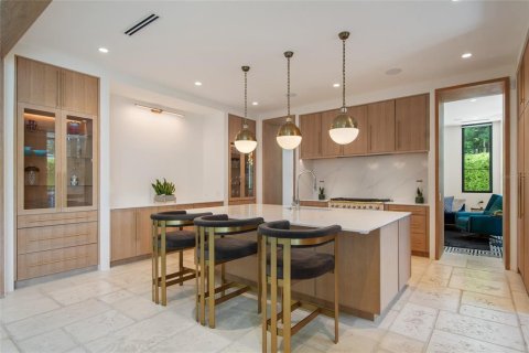 House in Winter Park, Florida 4 bedrooms, 388.42 sq.m. № 1917369 - photo 21