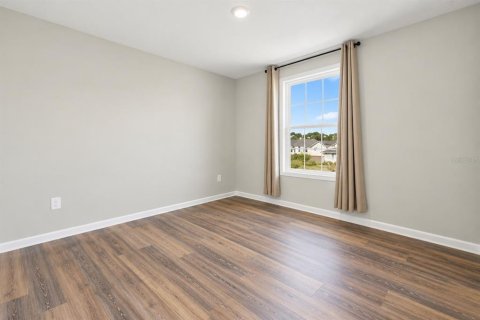 House in Winter Haven, Florida 4 bedrooms, 176.51 sq.m. № 2425962 - photo 23