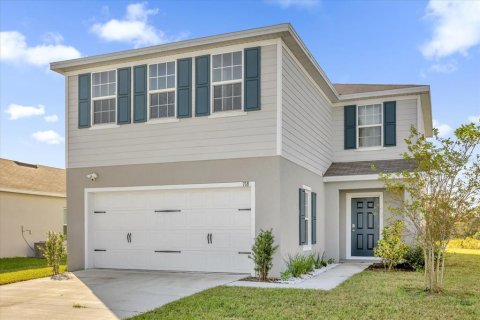 House in Winter Haven, Florida 4 bedrooms, 176.51 sq.m. № 2425962
