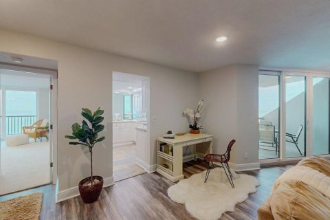 Condominio en venta en Clearwater, Florida, 2 dormitorios, 149.57 m2 № 1848244 - foto 22