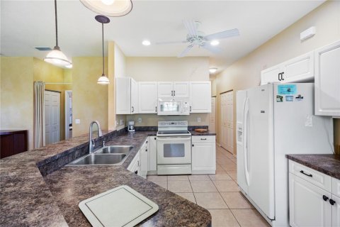 Villa ou maison à vendre à Port Charlotte, Floride: 2 chambres, 126.72 m2 № 1853474 - photo 8
