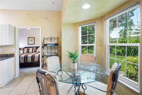 Villa ou maison à vendre à Port Charlotte, Floride: 2 chambres, 126.72 m2 № 1853474 - photo 13