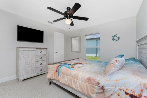 House in Port Charlotte, Florida 3 bedrooms, 149.57 sq.m. № 1566610 - photo 16