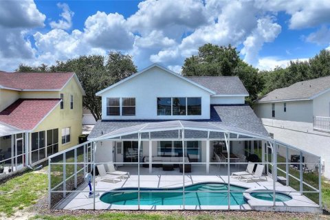 House in Davenport, Florida 5 bedrooms, 234.67 sq.m. № 1873009 - photo 3