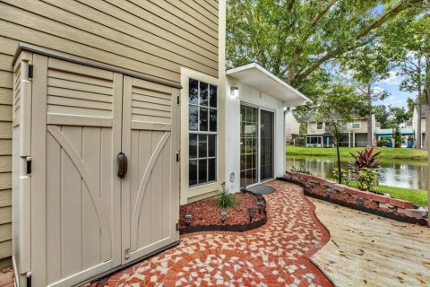 Condo in Tampa, Florida, 2 bedrooms № 2408434 - photo 25