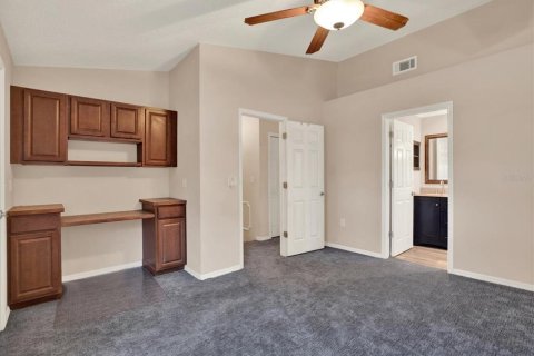 Condo in Tampa, Florida, 2 bedrooms № 2408434 - photo 22