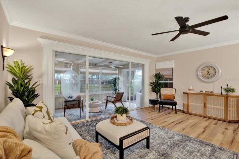 Condo in Tampa, Florida, 2 bedrooms № 2408434 - photo 10