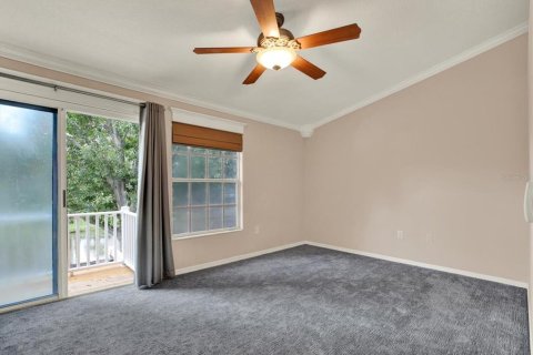 Condo in Tampa, Florida, 2 bedrooms № 2408434 - photo 18