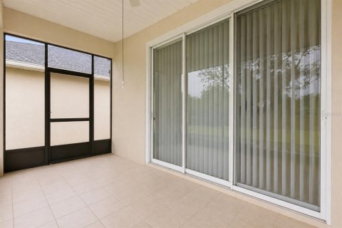 House in DeLand, Florida 2 bedrooms, 143.72 sq.m. № 2200774 - photo 14