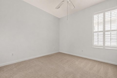 House in DeLand, Florida 2 bedrooms, 143.72 sq.m. № 2200774 - photo 18
