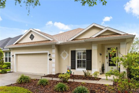 House in DeLand, Florida 2 bedrooms, 143.72 sq.m. № 2200774 - photo 3