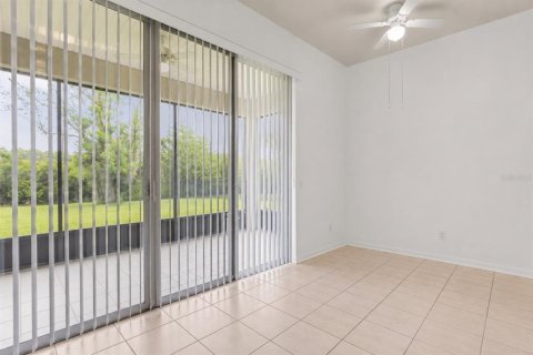 House in DeLand, Florida 2 bedrooms, 143.72 sq.m. № 2200774 - photo 11
