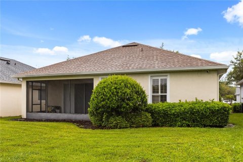 House in DeLand, Florida 2 bedrooms, 143.72 sq.m. № 2200774 - photo 8