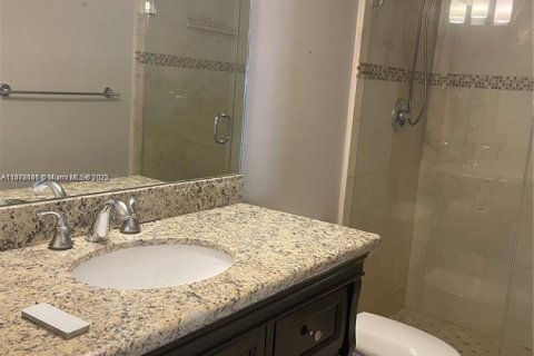 Copropriété à vendre à Hallandale Beach, Floride: 2 chambres, 132.85 m2 № 2014422 - photo 28