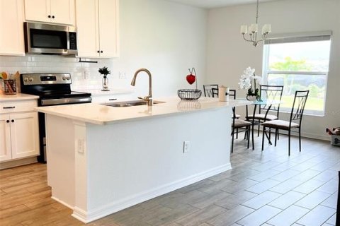 House in Palmetto, Florida 3 bedrooms, 137.5 sq.m. № 1883296 - photo 5